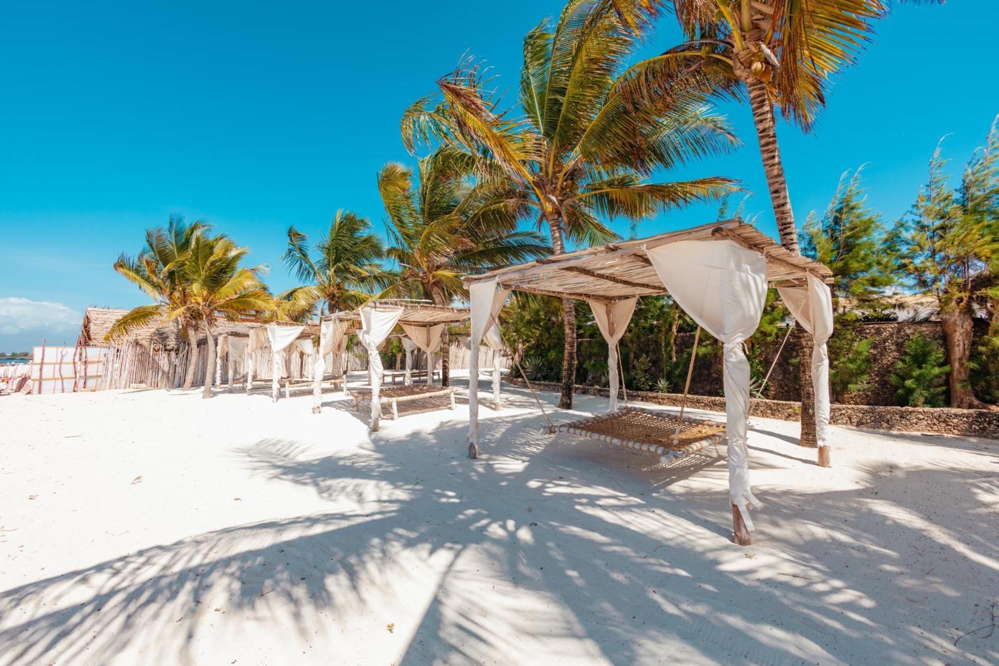 Twiga Beach Resort วาตามู ภายนอก รูปภาพ